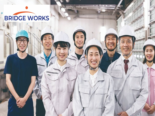 金属のプレス加工機の操作、検査、梱包、積込等の業務！日勤・土日祝休み♪♪