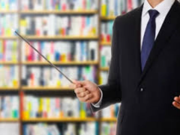 【4月~/半日7,500円/聖蹟桜ケ丘】高校生向けの数学講師