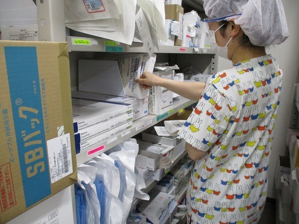 【札幌徳洲会病院】★医療業界未経験者歓迎★■病院内で使用した器材の洗浄・滅菌および物品管理業務■土・日・祝休み/交通費全額支給