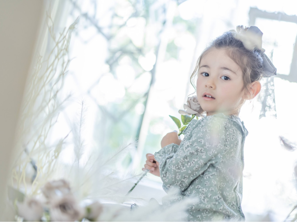 写真スタジオ【スタジオコフレ】のカメラスタッフ