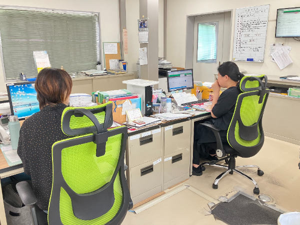 【一般事務:正社員】一般事務社員さんを募集!パソコンが触れる方であれば事務未経験でも歓迎★