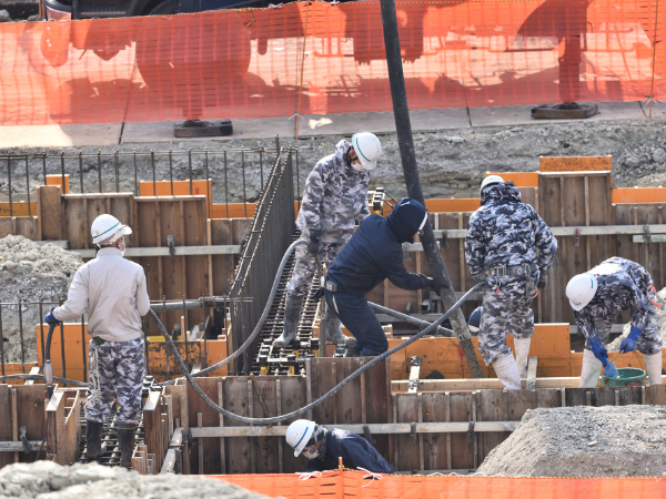 【行動指針】 関わるすべての人を満足させるように努力する