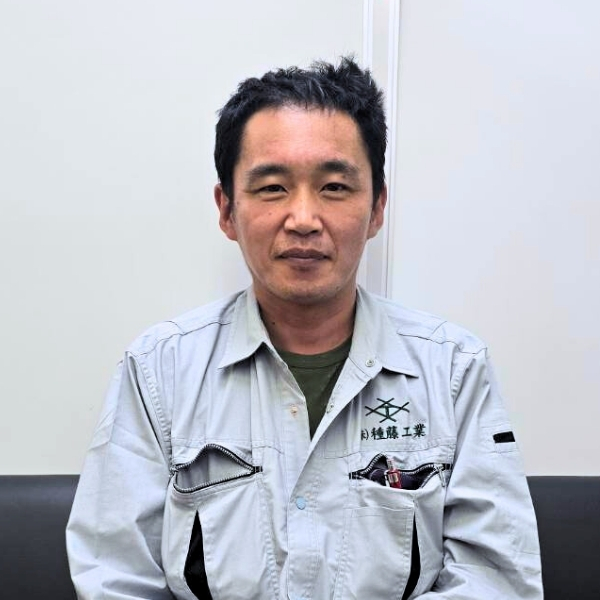 工事部　課長/岩崎（いわさき）／ 51歳