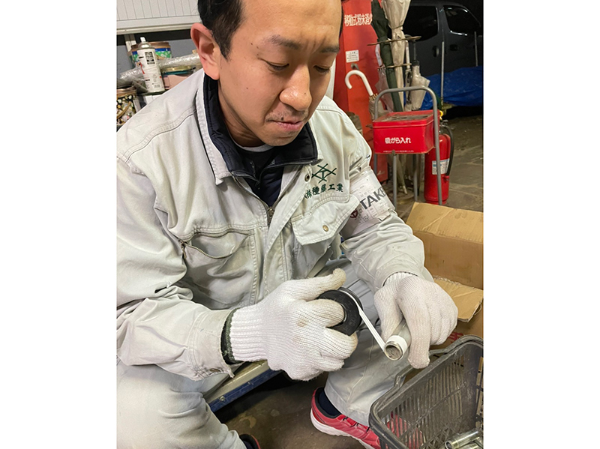 先輩と2人1組で現場で作業 & 未経験でも本当に大歓迎