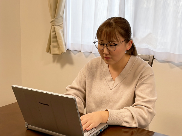 障がいを持った方のお手伝いをしたいと、入社を決意