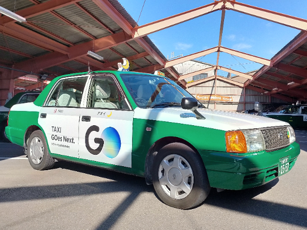 【予約7割だから未経験スタートでも安定収入】入社1年未満の平均月収43.3万円を実現。