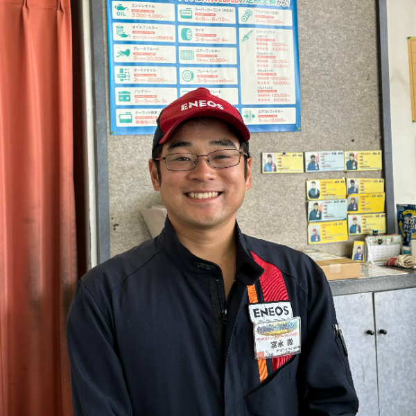 30代 スタンドスタッフ/一緒になって頑張る。これがアオイで働く人の魅力です。