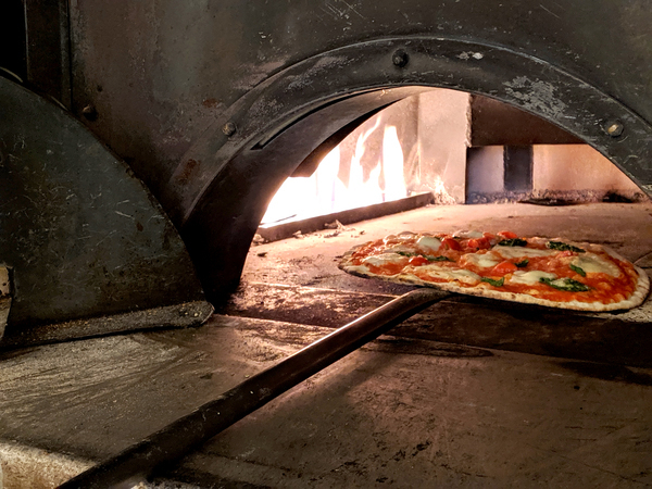 どのお料理にも厳選素材を使用し、
「至高の一皿」を提供しています。