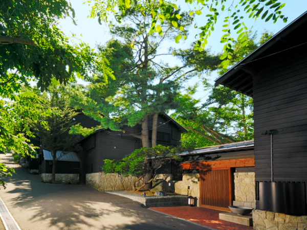 勤務地のエルムガーデン