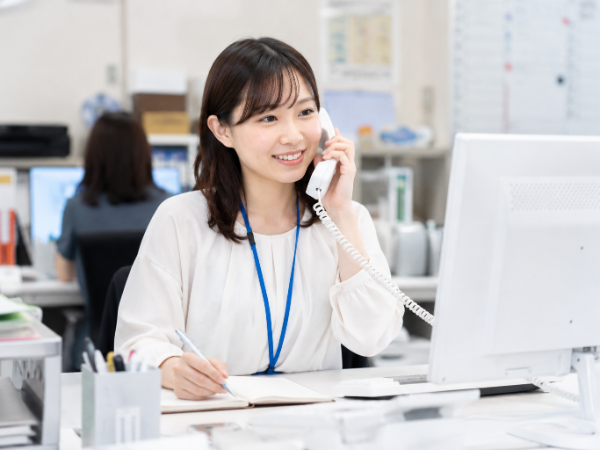 先輩がしっかり教えてくれます。