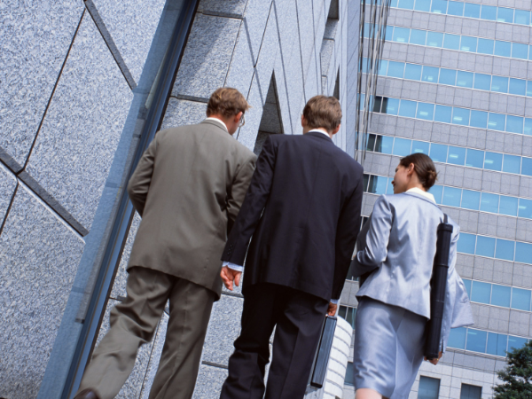 女性・男性問わず働きやすい制度と環境の整備