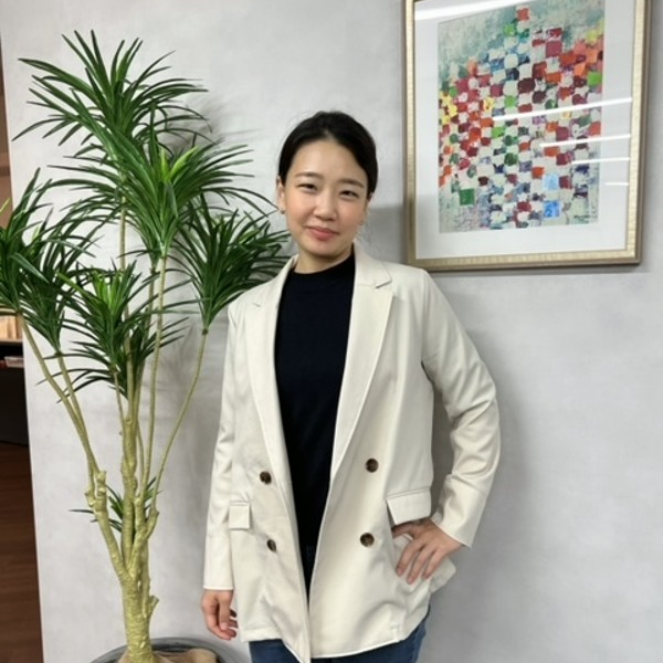 海外部 /主任/奉 源倞