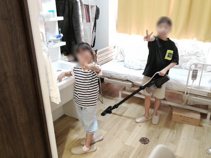 【ザ・テラス奈良上牧】小さな職員さんが大活躍!夏休みの社会見学♪