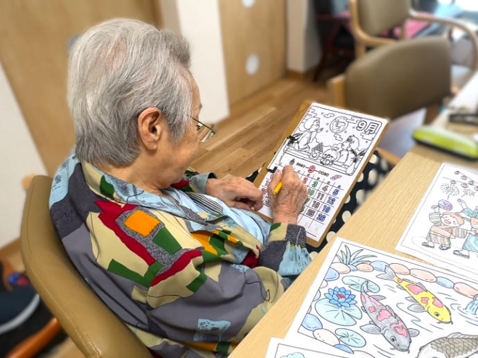 【結】個性と感性が輝く塗り絵作品