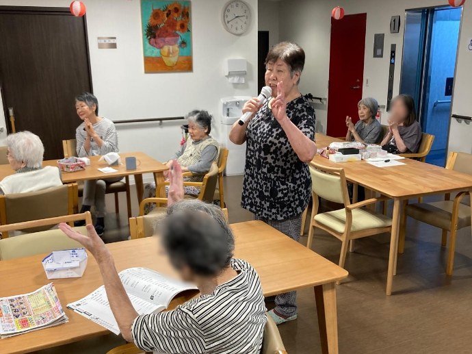 【ザ・テラス奈良上牧】雨の日も歌って元気に!