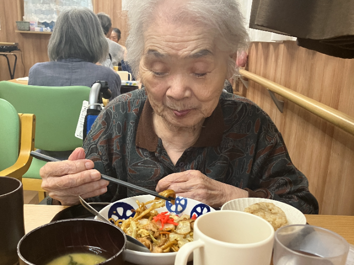 【ザ・テラス学園富雄】 おかわり続出!大好評の焼きそばランチ🍴