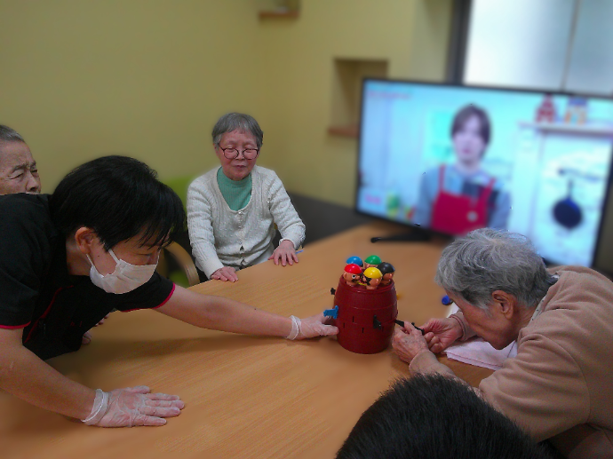 【ナチュラル林寺】ドキドキ！黒ひげ危機一髪💥