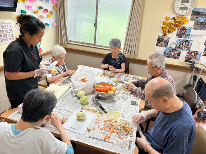 【ナチュラル西脇３号館】 心も体も温まるカレー作り！
