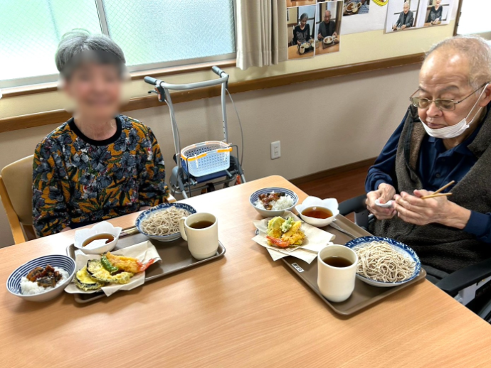 【ナチュラル西脇3号館】豪華な和食ランチ!天ざるそばと鰻丼の食事レク✨