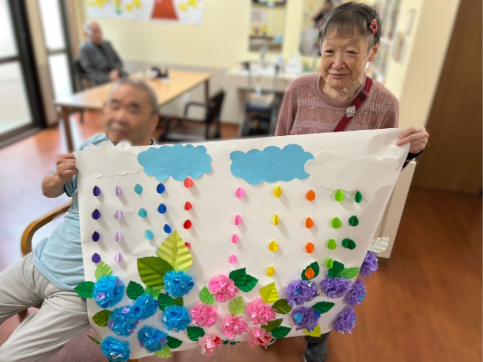 【ナチュラル西脇３号館】あじさいの壁面制作🌸