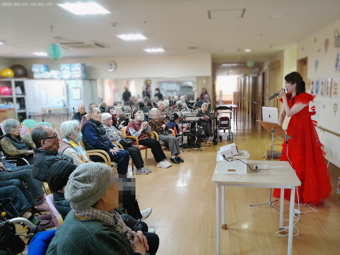 【ナチュラル東大阪】本格歌声で楽しむ 懐かしの名曲コンサート