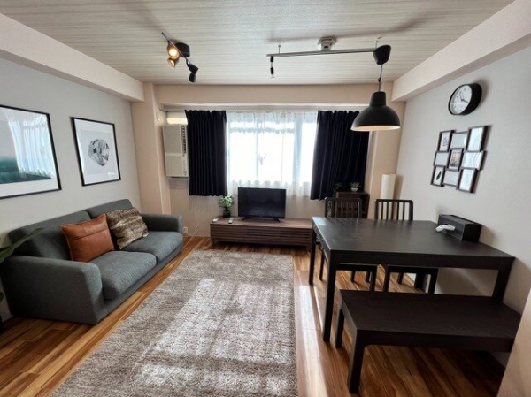 最寄り駅から徒歩5分圏内！
アクセス抜群の立地です。