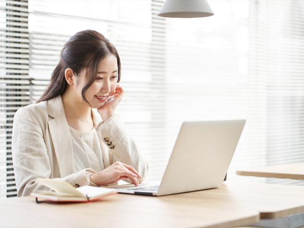 英語・中国語・韓国語で
タイピングができる方！