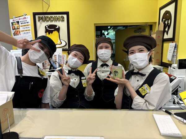 チームワークの店舗運営。
大切な方に贈るマーロウのプリン。