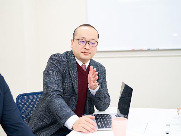 入社までの経緯を教えてください。