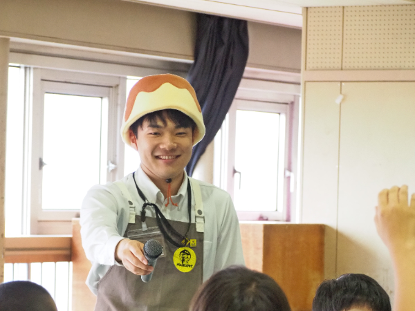 神奈川県内の中学校での講演会。
外部イベントに参加する機会もあります！
