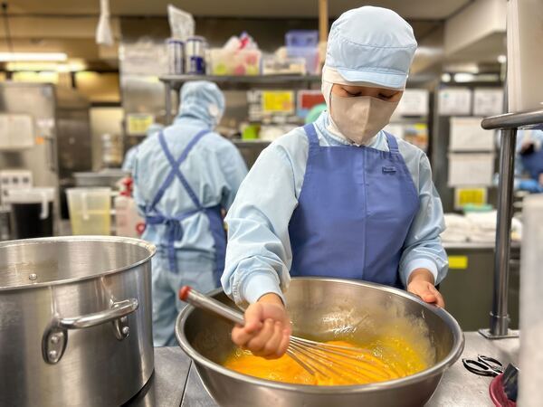 プリン工房の様子①
手づくりにこだわったマーロウのプリン