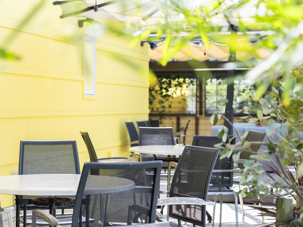 土日などは、ツーリングやペット連れの
お客様でにぎわいます。