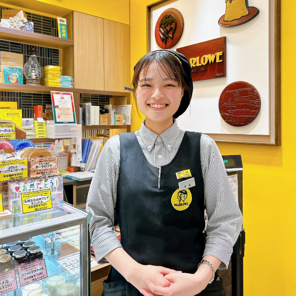 アシスタントマネージャー　逗子駅前店　大船ルミネウィング店　/伊藤 香織