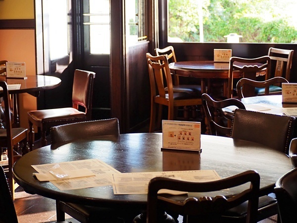 マーロウ秋谷本店レストラン
オンリーワンの雰囲気