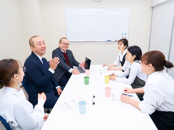 お仕事のやりがい、または大変なところを教えてください。