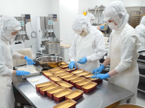 時給1250円【焼菓子・カットケーキの製造】◎勤務先はマーロウヨコスカファクトリーケーキ工房◎勤務パターンは2パターンです。①週2～3日9:00～14:00　②週3～4日9:00～16:00