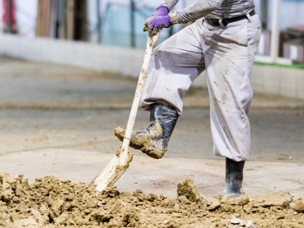 *無資格・未経験歓迎*【現場作業員/正社員】★資格取得支援制度あり★残業月平均5時間程度★賞与年2回★昇給あり★髪型髪色自由★資格手当あり★サポート体制充実