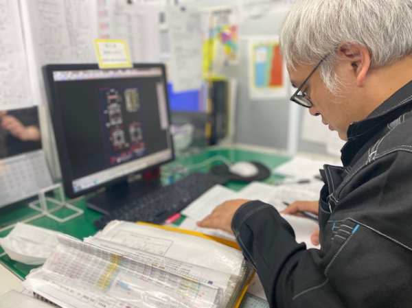 福岡市、糸島市など那珂川市内以外
から通う社員も多数!