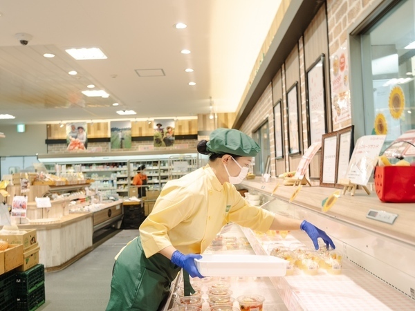 明るく開放的な雰囲気！！
