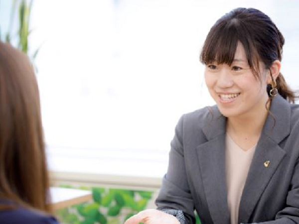 アスカとの出会いと入社理由は？