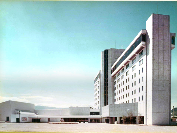 開業50年の歴史と歩み。