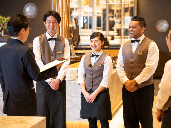 【安心・安全の京王グループ】自然や歴史を感じる暮らし、始めませんか?未経験OKの正社員募集!支度料10万円&引っ越し実費補助金あり◎WEB面接も可