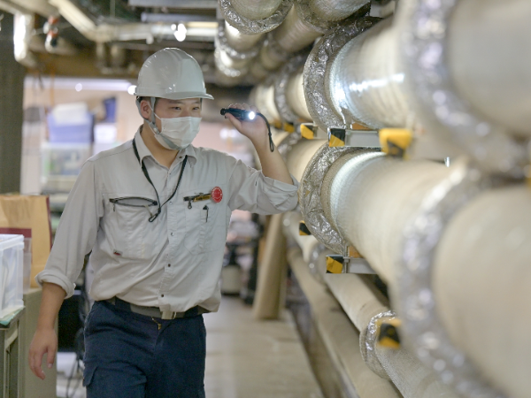 【正社員/電気設備管理スタッフ】ここでずっと働きたい。そう思える選択を、当社でしませんか?飛騨高山の自然と歴史を感じる、京王グループのホテル【転居支度料10万円&社員寮・食堂あり】