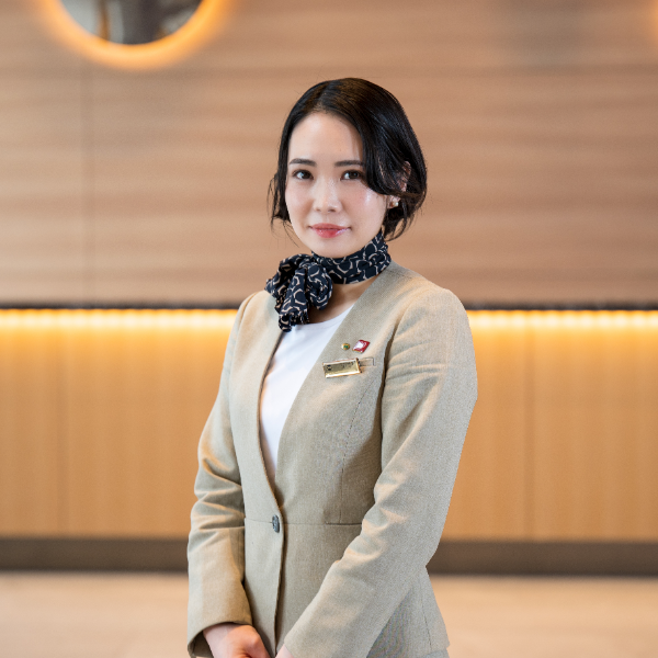 フロントスタッフ/E.Oさん