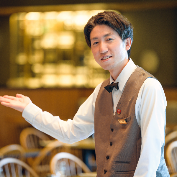 ブッフェ・洋食レストラン/サービススタッフ/D.Iさん