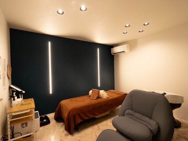 美容師免許を活かして、自分も綺麗に。月24万〜+ジム・ピラティス特典ありのヘッドスパニスト