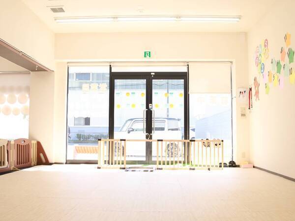 はじめまして、The Firstです