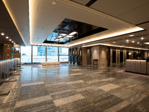 ホテルグランヴィア大阪フロントロビー