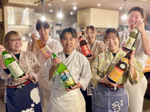 【正社員】居酒屋スタッフ／月給28万円～50万円完全週休2日制（月8～10日休み）