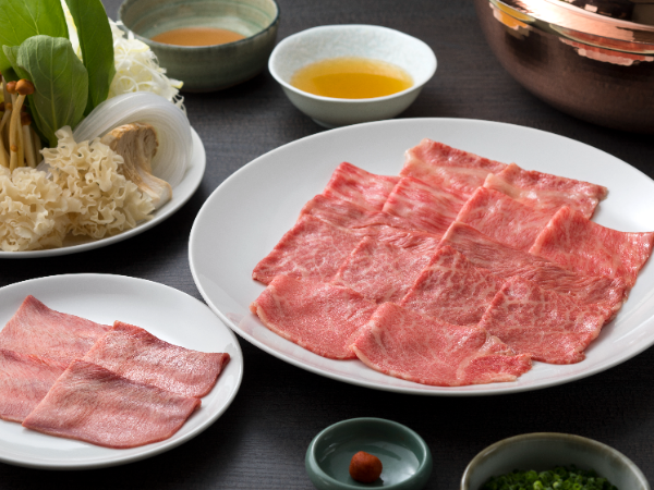 【アルバイト】すき焼きしゃぶしゃぶ！☆ミシュラン獲得実績有／キッチン業務／未経験OK！交通費支給／まかない有☆履歴書不要